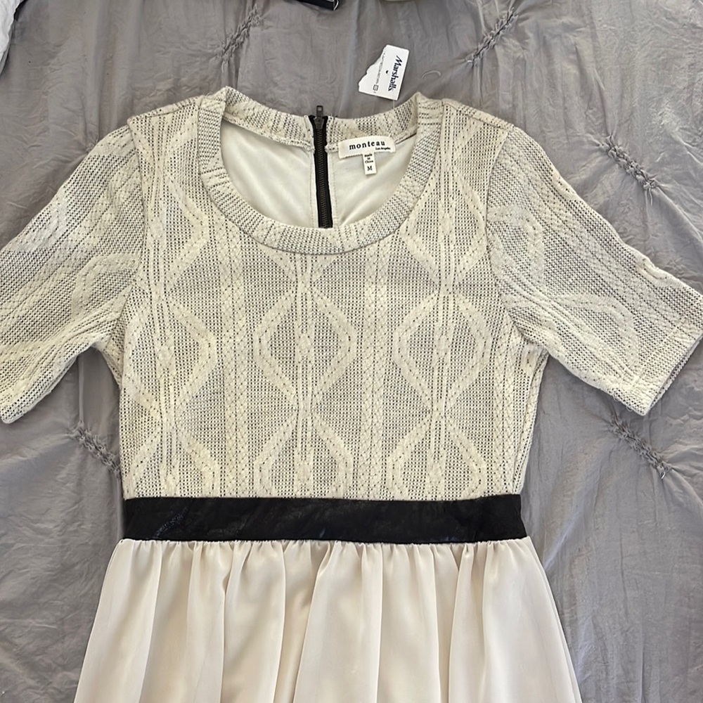 A Monteau dress! Short sleeve!